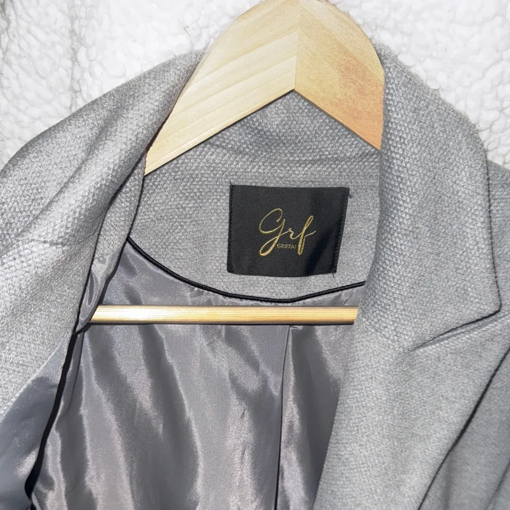 Italian Gray Women’s Blazer Coat - Picture 6 of 12